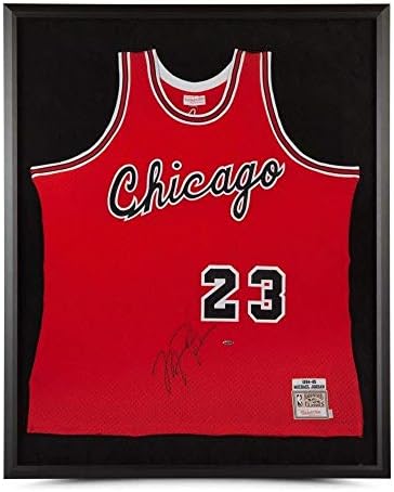Мајкл Џордан Autographed 1984-85 Чикаго Булс Црвено Дебитант Автентични Мичел & Нес Џерси Врамени - Горна Палуба - Autographed НБА